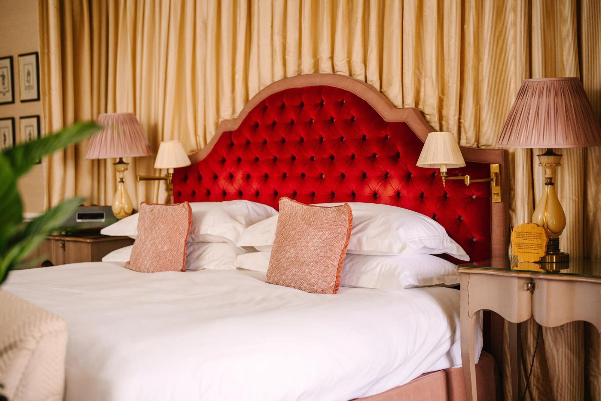 Cliveden House - An Iconic Luxury Hotel Maidenhead Esterno foto